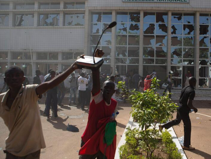 �����ɷ���ʾ���߷��������� ϴ�ٰ칫�ҡ�