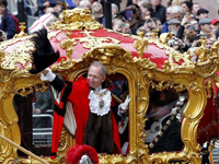 ��687���׶ؽ��ڳ��г����о�ְѲ�Ρ�