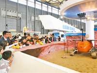 �ҹ��ڶ������ǳ����๤���� ����25���¡�