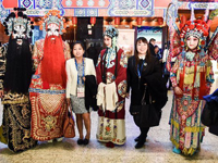 �뾩����Ա��Ӱ��