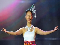 �Ĵ���Ů�񡰵�һ�����