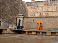 ����Ͽ�Ӵ�������ˮ��֧Ԯ�ƺ����򶬹ࡱ