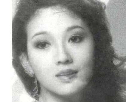 古典女神赵雅芝百余张旧照 重温风情醉梦”