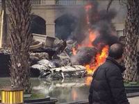 ��ͼ���ɶ�����һ�ܷɻ�׹�ٷ���Ա����������