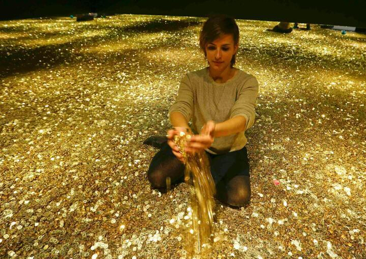 ��ʿװ������չ������Ӳ�� �ι��ο͡�����Ǯ�ѡ���