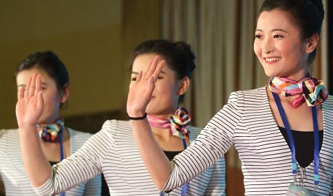 �����ν��ա����δ������� ˧����Ůչ��ɡ�