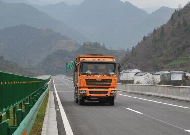 ƽ�����������ٹ�·�����ͨ���ڼ���