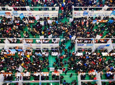 ����ְ����