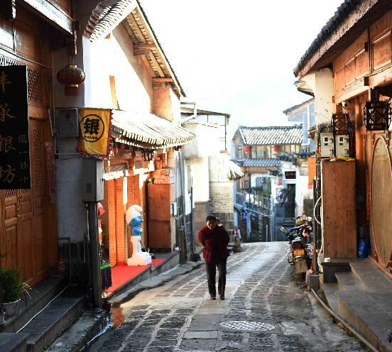 �����ڳ��˳����