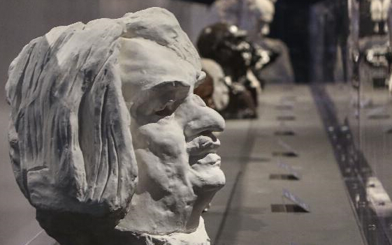 “永远的思想者——罗丹雕塑回顾展”在国博开幕”