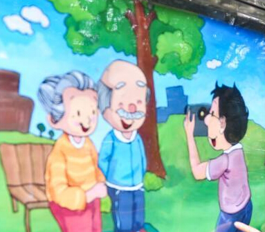 济南大学生手绘“新二十四孝图” 倡导感恩尽孝”