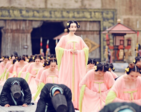 ��������14�ꡰ��Ů�����족��