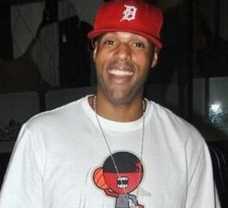 震惊!梅威瑟视频好友 意外目睹其杀妻后自杀”