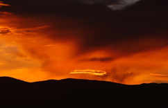 �����������������Ϧ�����ۡ�