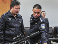 广东警方3天缴枪逾千支子弹33万发”