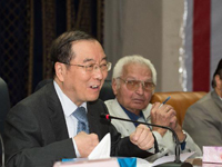 ��ϰ��ƽ̸�ι��������ƽ����ֻ��ڰ������С�