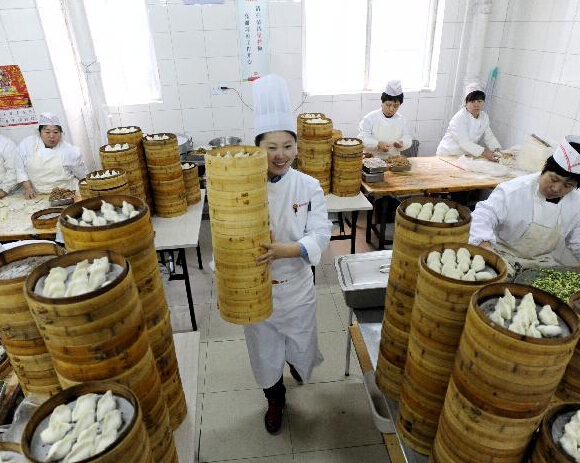 冬至到 吃饺子”