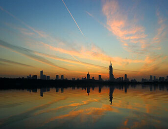 南京再迎绚丽晚霞”