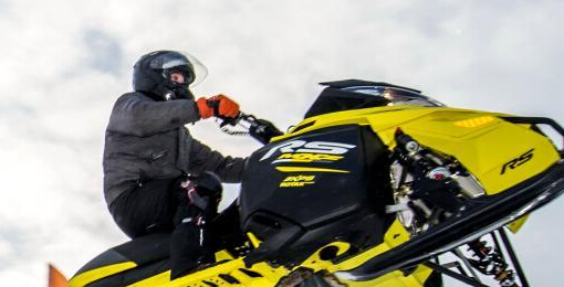 2014全国雪地摩托越野挑战赛落幕”