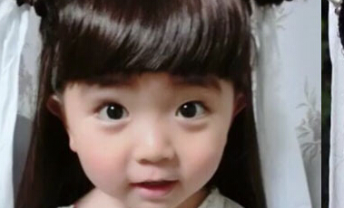 男版小龙女萌翻了 眼神无辜露性感小香肩”