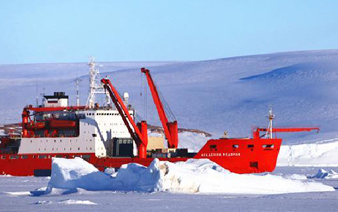 �ϼ�ӭ���ƿ��ƽ𼾡�