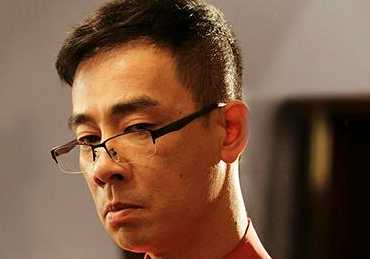 《将错就错》熊黛林清新治愈 陈小春愁上心头”