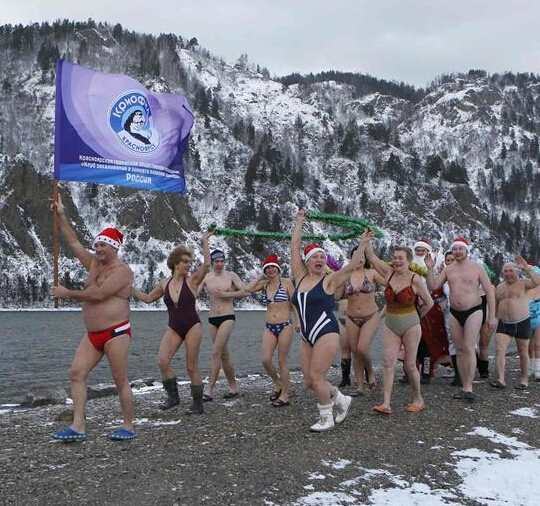 ����Ӿ����������8����ս���� �¶�Ҷ�����ӡ�