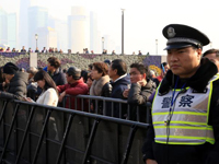 �Ϻ���̲������ά������