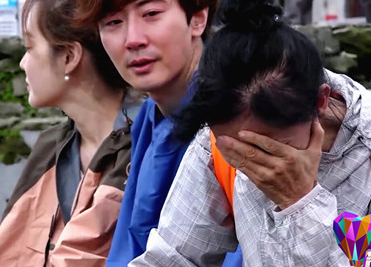 高梓淇流泪诉说缺爱童年 带爸妈旅行弥补遗憾(图)”