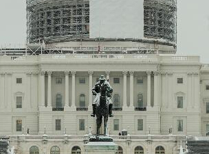 ��ʢ��ӭ���񶬵�һ��ѩ��