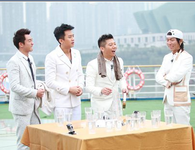 《奔跑吧兄弟》的幕后“奔跑团“们 女编导占了七成”