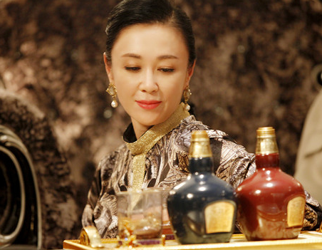 付艺伟创立“单身公寓” 不爱男神爱“逗比””