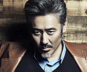 吴秀波曝羊年首款大片 淡然游历显独到品味(图)”