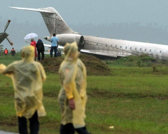 һ�����з�ҪԱ�ķɻ�����ܵ���