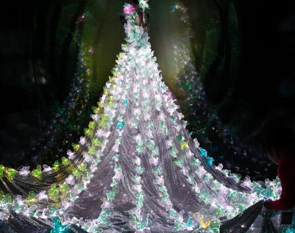 �����˻�ɴ���λ������������