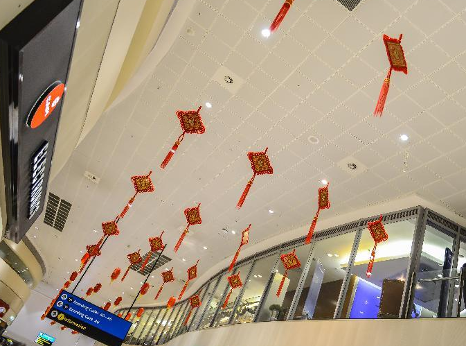 ���й��족�����Ϸ�Լ����˹��������