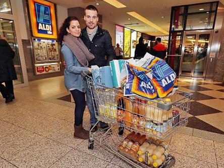 ���ɴ����ֵ ������ʿ���ڸ��¹���������(ͼ)��