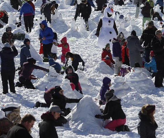 ѩ�ˡ��ܶ�Ա����