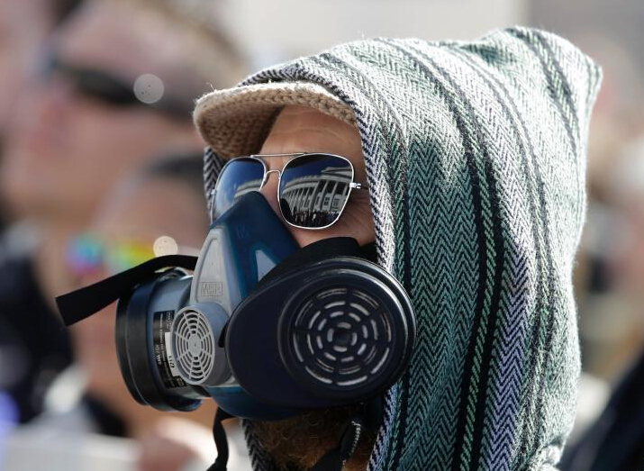 ����������¥ǰ���������ʾ�� ���������Ⱦ��