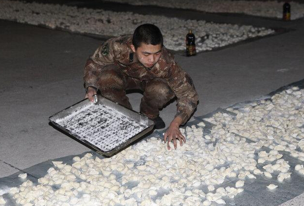 �ںӱ߷�սʿ������ ����25�Ȱ�Сʱ���ٶ�����