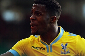 ����ǰӢ�������ű߷���� ������ˮ900��Ӣ����