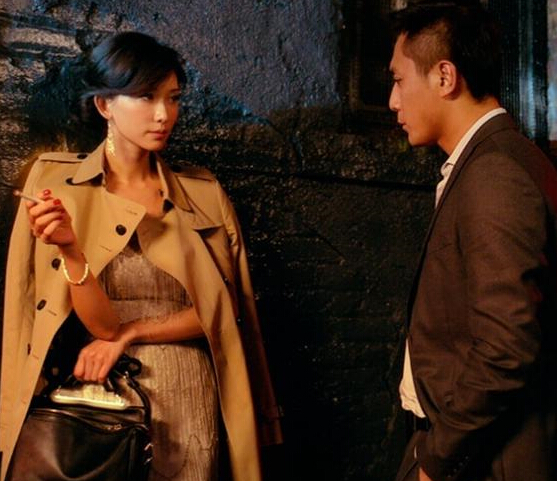 ��־����Ƭ�����ع� ���̶���������Ů��ɫ��