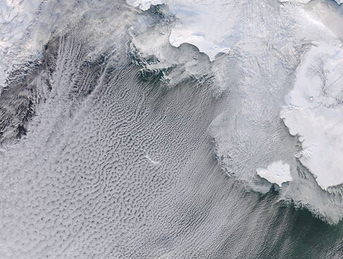 ���Ƶ�����������ģ�ƽ���ƴ���ͬ���Ͻֵ���