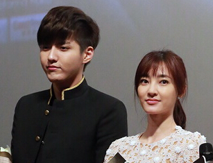 ����һ���ط����Ϻ���ӳ �������������ݡ�ʳ��Ů����