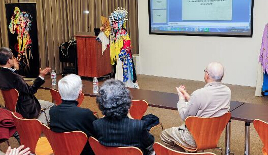 中国京剧走入美国大学”