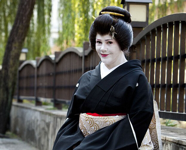 �����ձ���λ�⼮�����ռ�:����ţ��߲�����