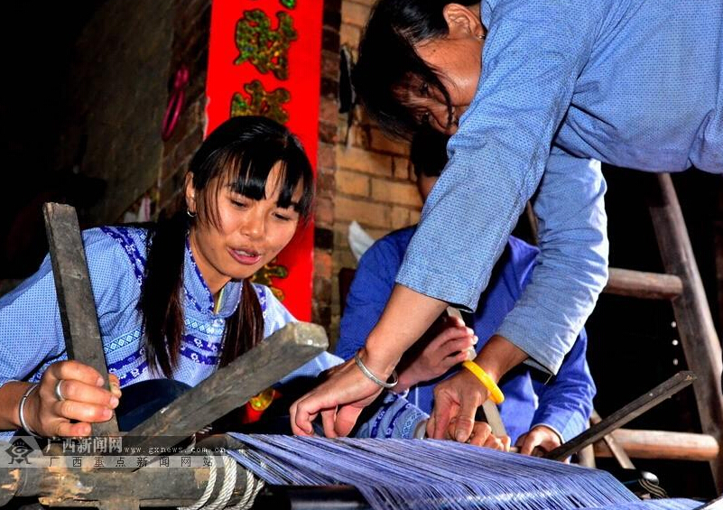 ��������׳��Ůִ�Ŵ���֯�����ա�