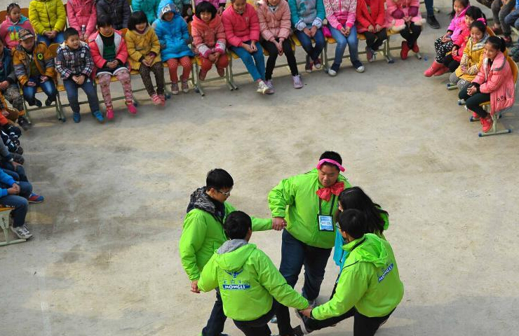 ̨�塰ë������������־Ը����ѧ�������ض�ͯ��