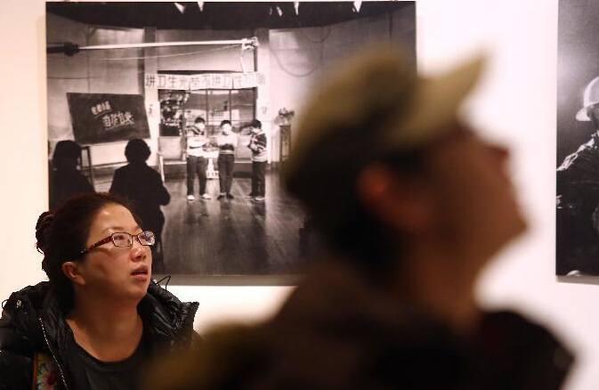 Ӱ��չ�������м��䡱