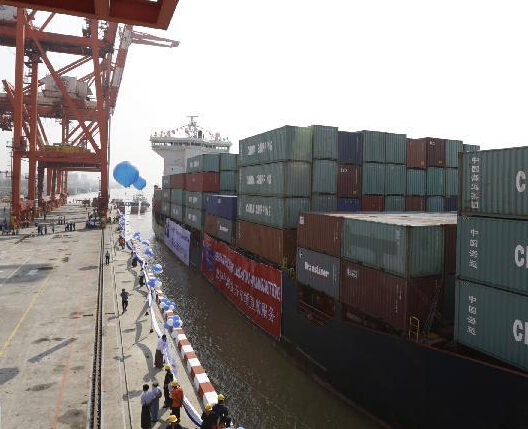 �й���������ֱ���״�����������ͷ��